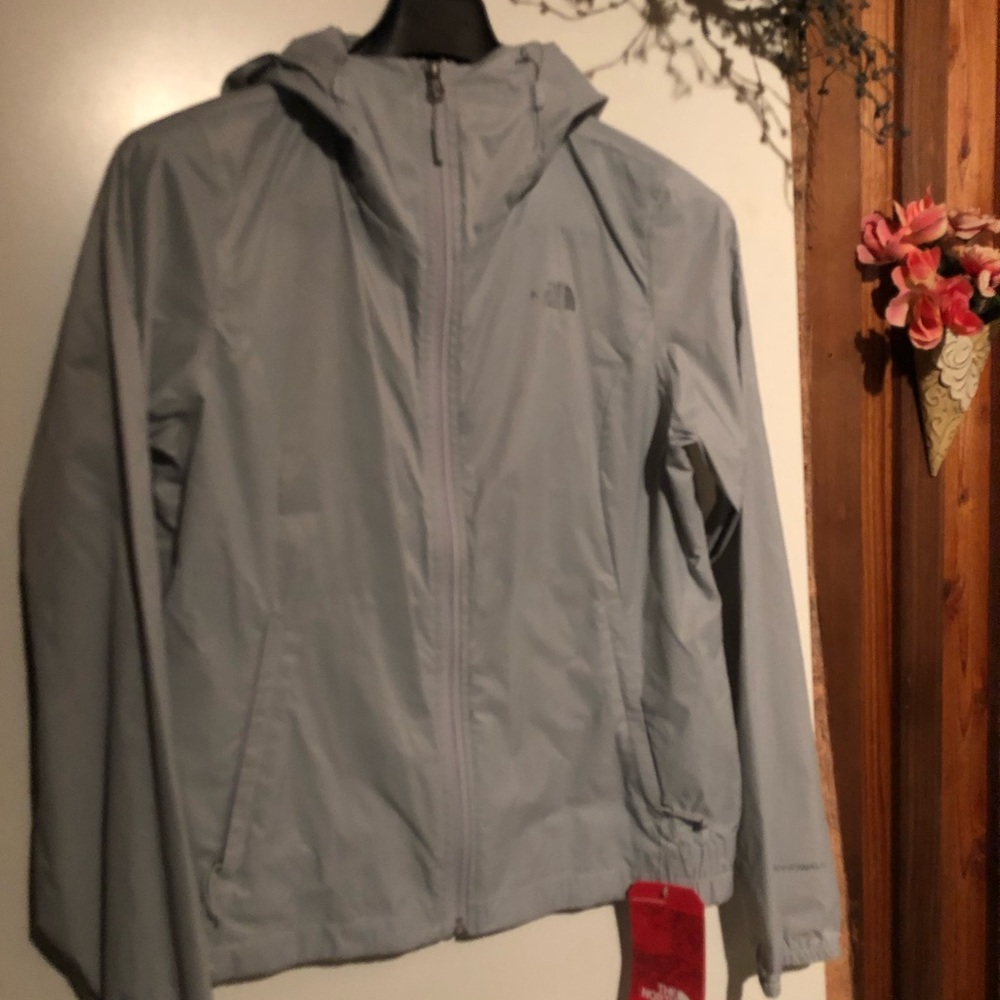NWT, North Face Light weight jacket.
